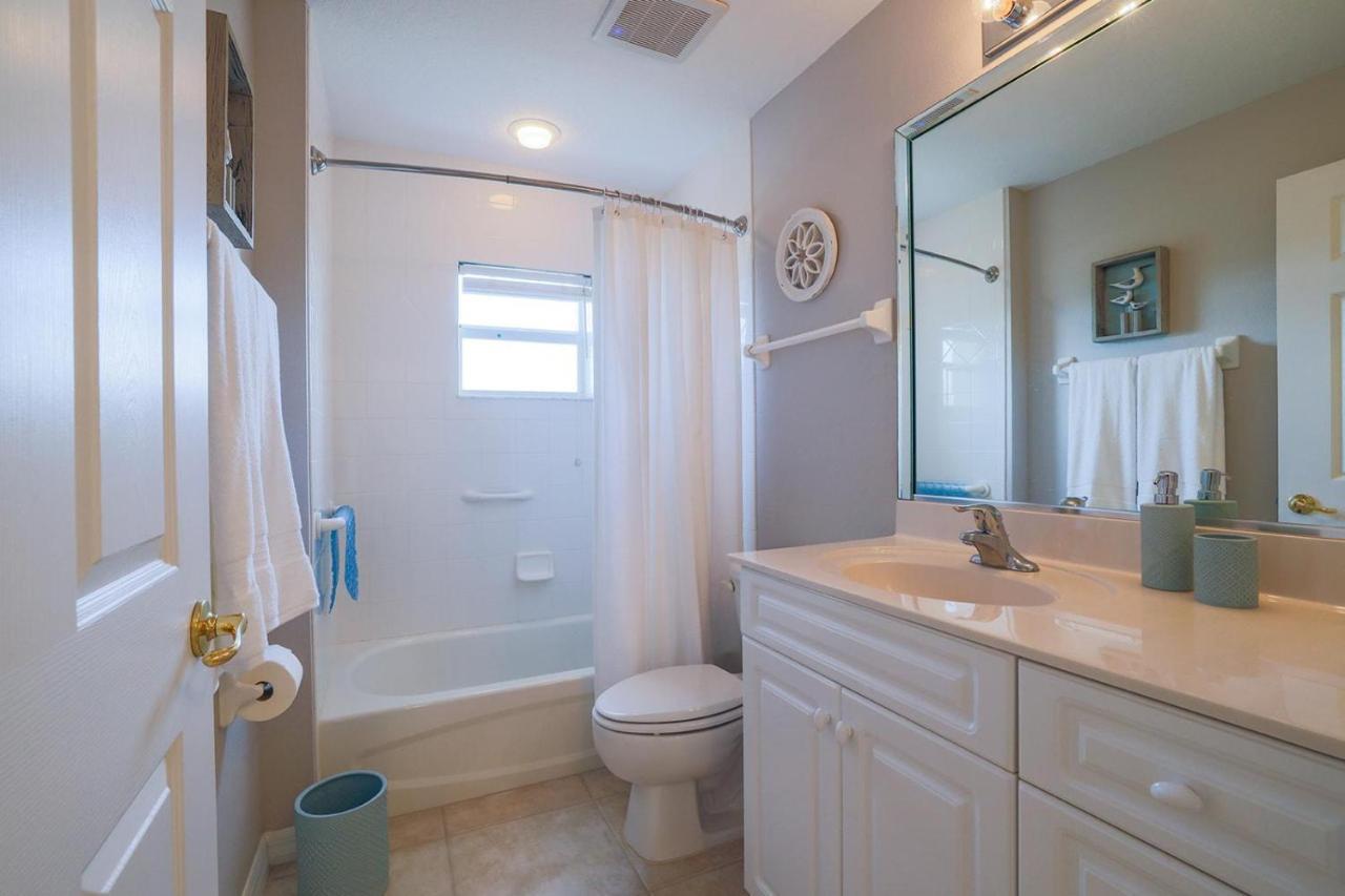 3 Bedroom 2 Bath Oceanwalk Condo With Estuary Views New Smyrna Beach Exterior photo